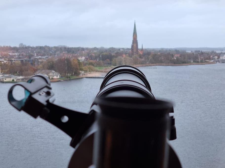Traumblick! Mitten Im Wasser, Den Wolken Ganz Nah! Schleswig Bagian luar foto
